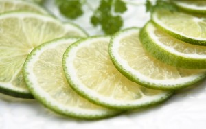 khử mùi hôi tủ lạnh với chanh tươi